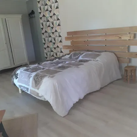 Nocleg ze śniadaniem Et Table D'hotes Les Trois Marquets 3*