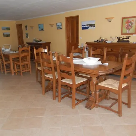 Et Table D'hotes Les Trois Marquets לינה וארוחת בוקר 3*