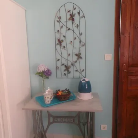 Et Table D'hotes Les Trois Marquets