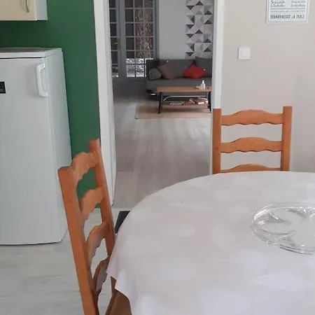 Et Table D'hotes Les Trois Marquets Nocleg ze śniadaniem Bourthes