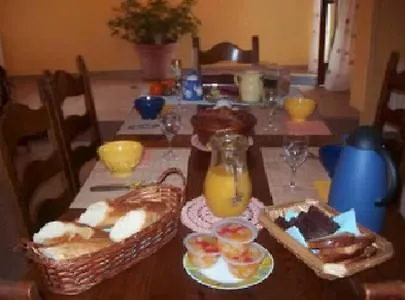 Et Table D'hotes Les Trois Marquets 3*