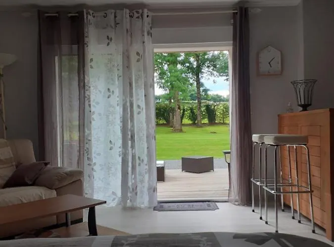 Et Table D'hôtes Les Trois Marquets Couette-café 3*