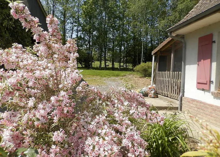 Et Table D'hôtes Les Trois Marquets 3*